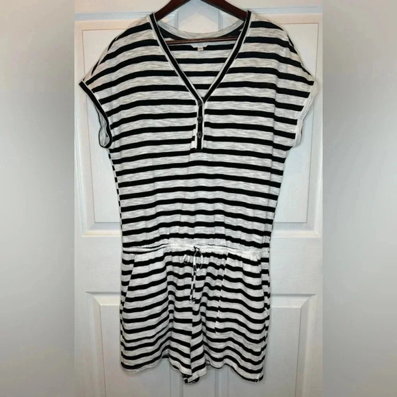 Time & Tru Black/White Stripe Shortall Romper Women's Size Large (12-14) - Picture 1 of 7